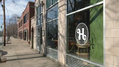 AUSTRALIAN RESTAURANT OPENS