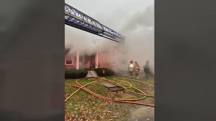 Bardstown house fire 11-25-21 (2).jpeg