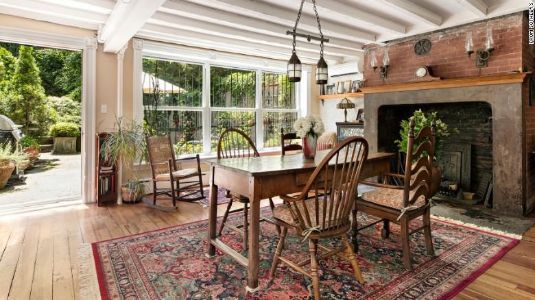 Elaine's townhome 1.jpg