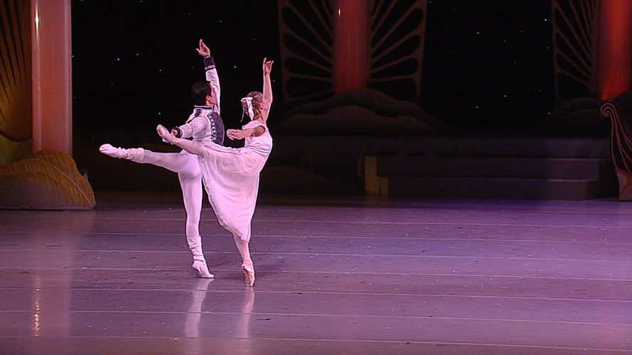 NUTCRACKER BROADCAST - 12-25-19 (47).png