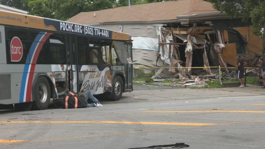 TARC bus crash.jpeg