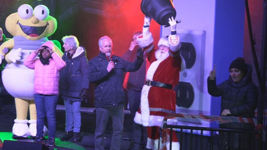 Light Up Louisville 2021