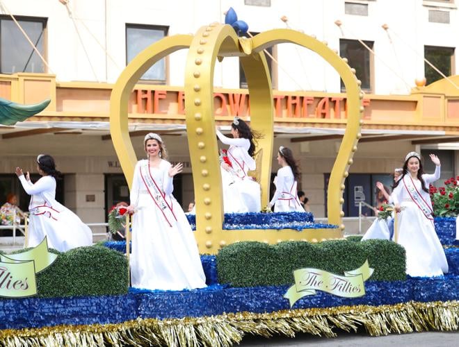 KDF Royal Court at parade.JPG