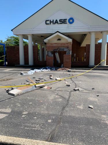 Holiday Manor Chase ATM robbery.jpg