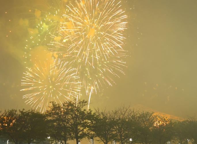 Fireworks above second street bridge.JPG
