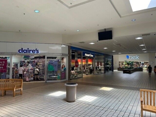 Elizabethtown Towne Mall.jpg