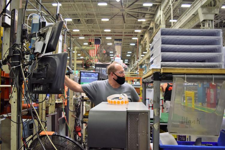 GE Appliances  WIllie Eddins door repairman Building 5 Appliance Park Refrigerator Plant 7-19-21 (7).JPG