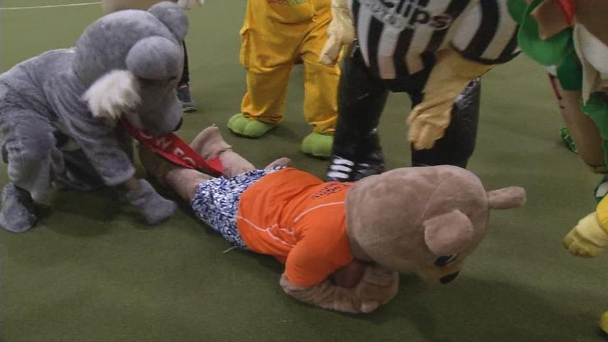 RAW MASCOT BOWL 2-1-19_frame_456312.jpg