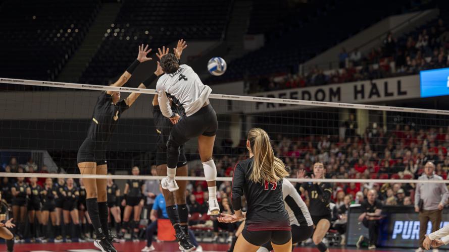 UL NCAA Volleyball Purdue-8.jpg