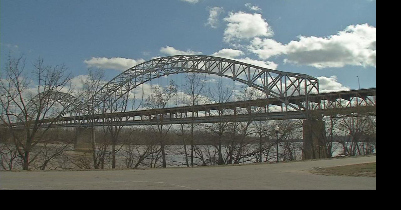 Sherman Minton Bridge lane closures now in effect News from WDRB