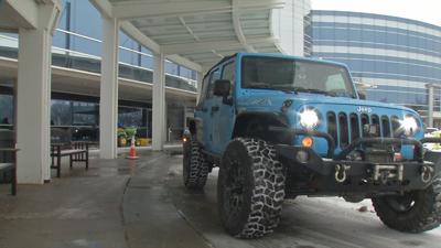 Jeep Owners Drive Health Care Workers to Hospitals