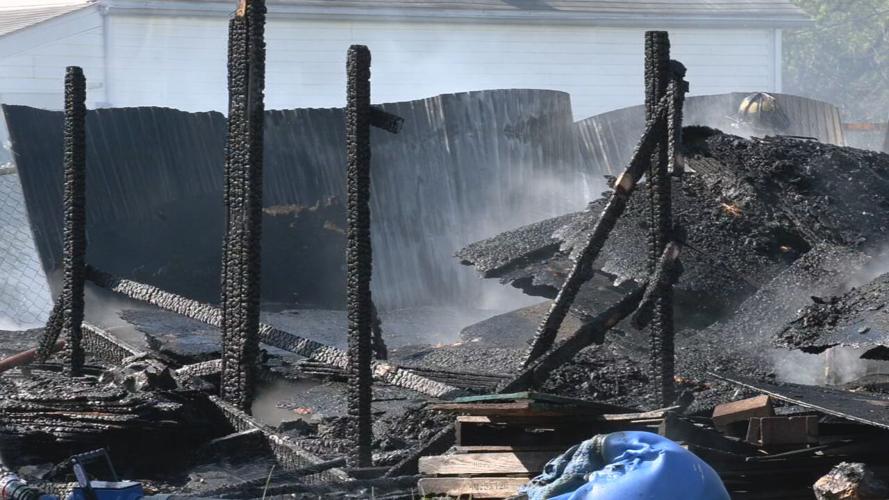 Fire destroys garage in Louisville's Portland neighborhood
