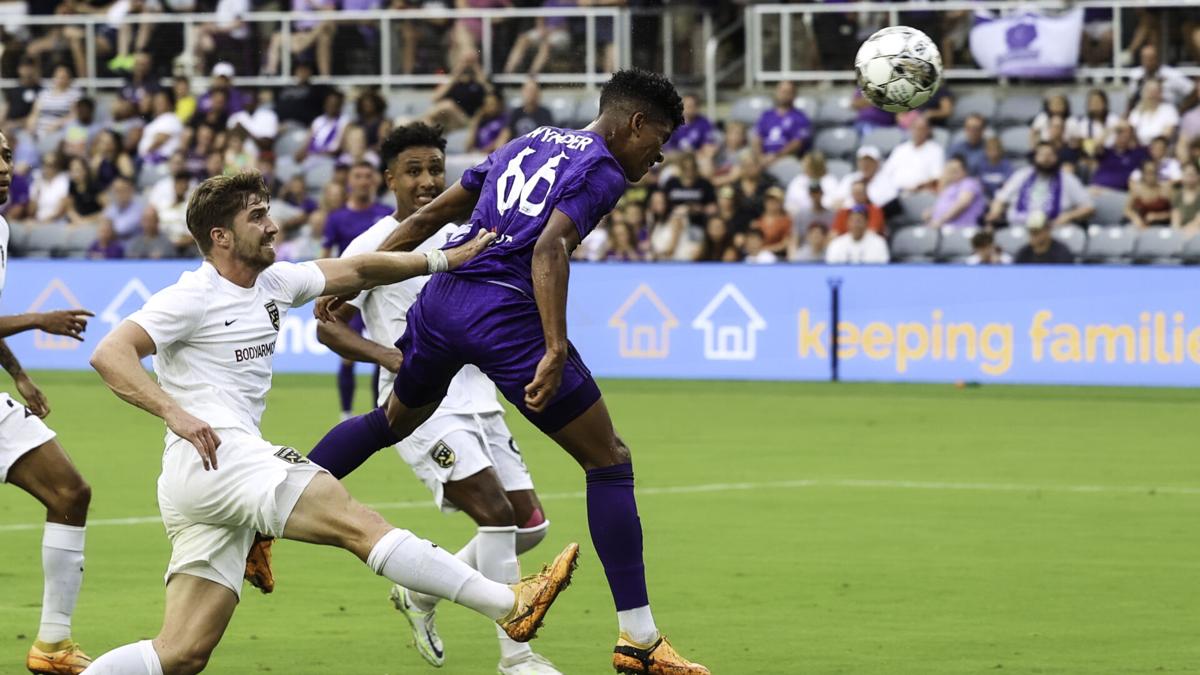 Louisville City FC: Coronoavirus doesn't keep players from suiting up