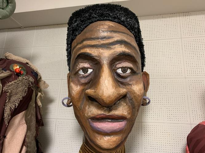 SQUALLIS PUPPETEERS - PUPPETS - KEITH KAISER 5-7-2020  (16).jpeg