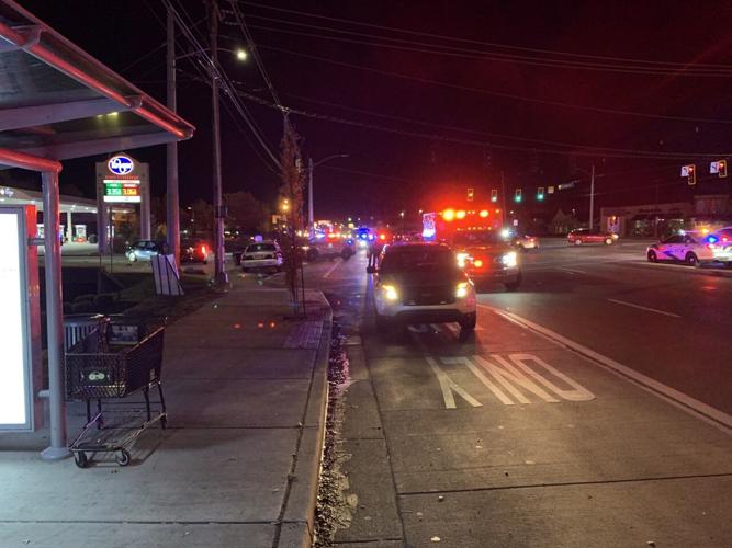 LMPD officer accident 11-22-21 (4).jpg