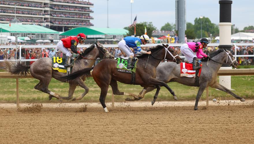 Horses run at 2023 Kentucky Derby.JPG