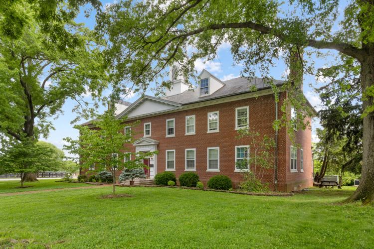 Bellewood_School.jpg