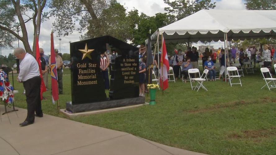 Gold Star Memorial Crestwood 2020.jpeg