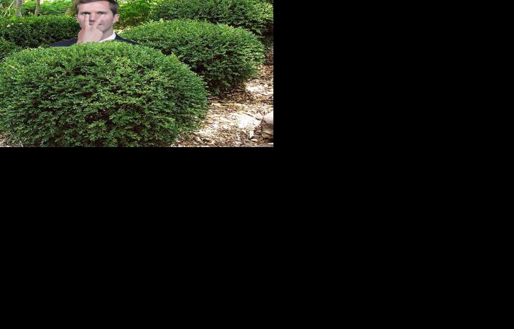 GOVERNOR BESHEAR - WATCHING YOU YARD SIGN - COURTESY IC GOODIES ONLINE.jpg