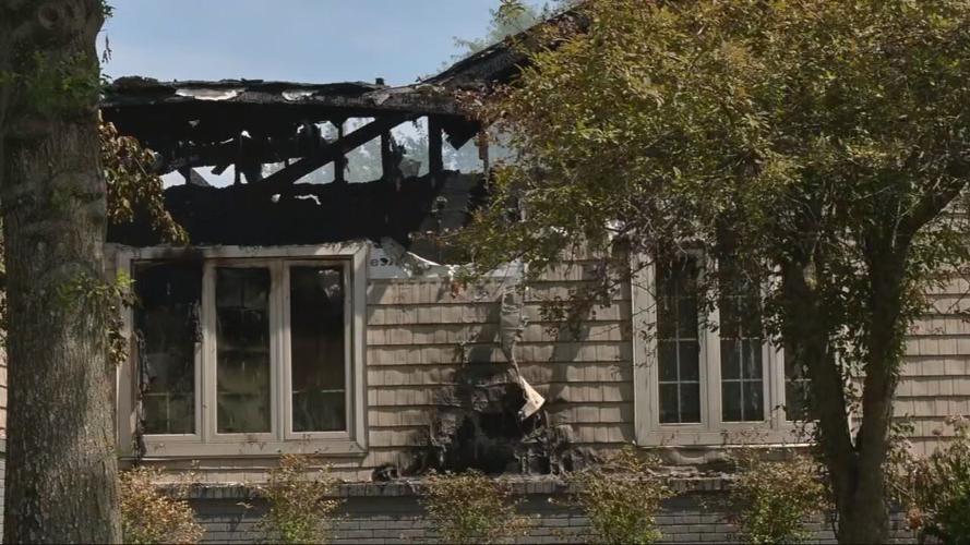 SELLERSBURG HOUSE FIRE- 7-4-2022  (6).jpeg