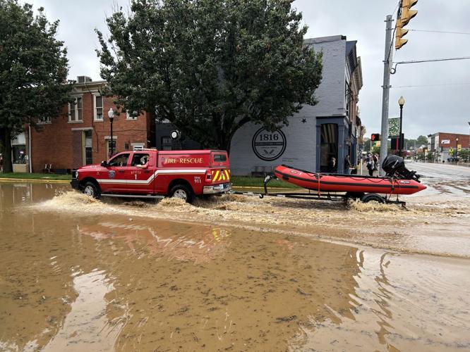CORYDON FLOODING - CHESTNUT AND CAPITOL AVE 6-9-26