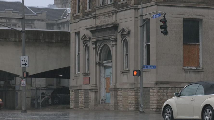 Vacant Louisville College of Dentistry-Brook and Broadway downtown.jpeg