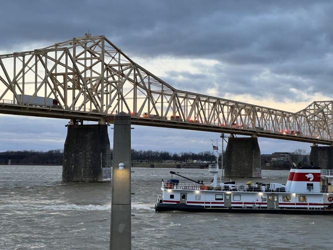 Traffic on the Second Street Bridge on Dec. 11, 2021.jpg