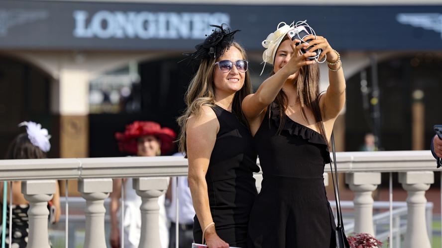 Kentuck Derby selfie