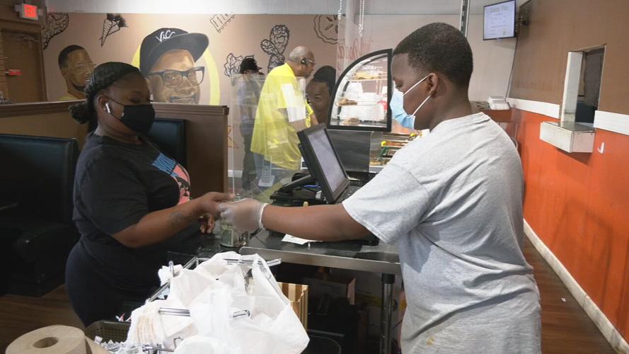 Daddy Vic's Soul Food on Cane Run Road (3).jpeg