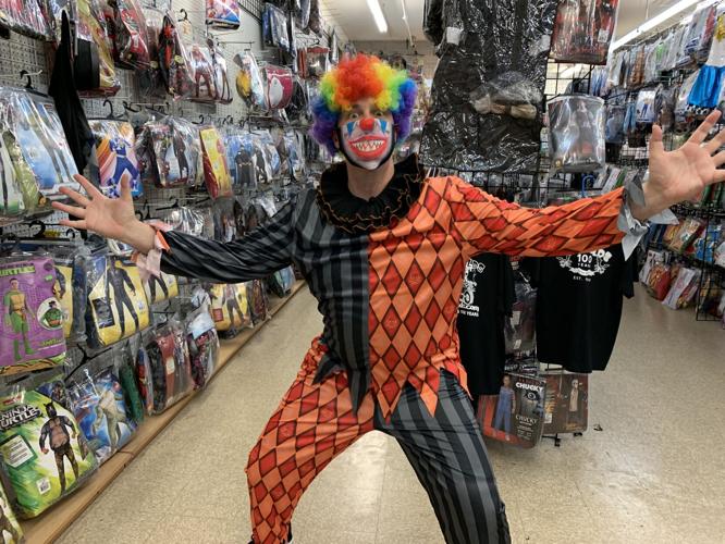 CAUFIELD'S HALLOWEEN COSTUMES - KK - 10-28-2020  (15).JPG