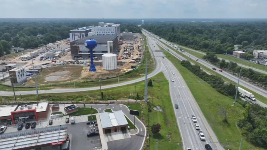 Drone shot of the Watterson Expressway in front of new east Louisville VA hospital