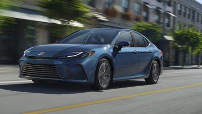 2025_Toyota-Camry_XSE_001.jpg