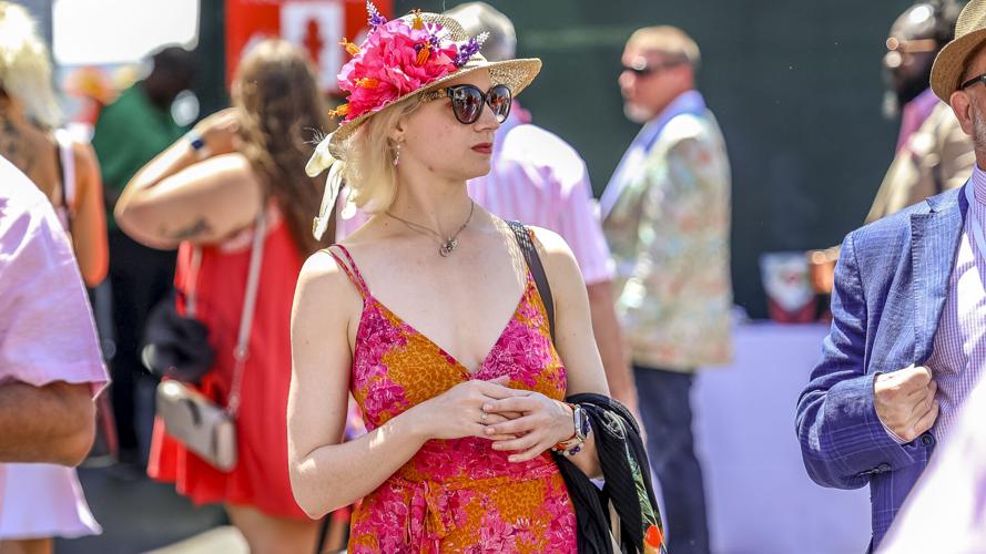 OAKS DAY - FASHION AND CROWDS - CRAWFORD 5-5-2023 (12).jpg