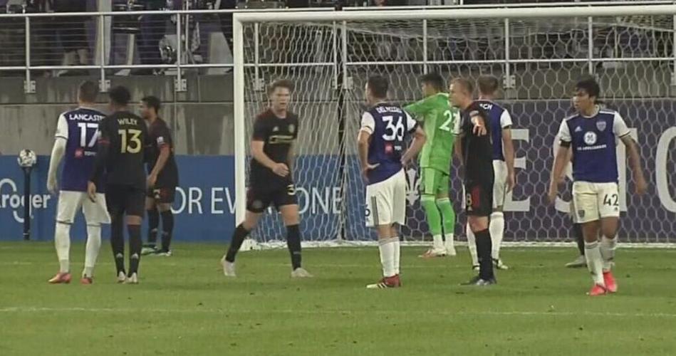 Lou City Atlanta corner kick.jpeg