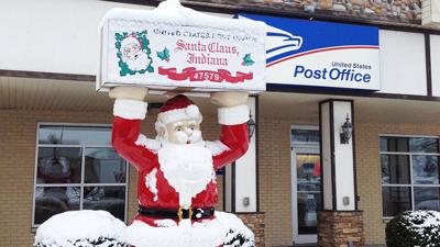 SANTA CLAUS INDIANA POST OFFICE - FILE .jpg