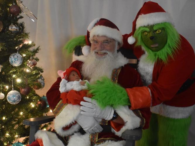 Santa visits NICU babies at UofL Health (22).JPG