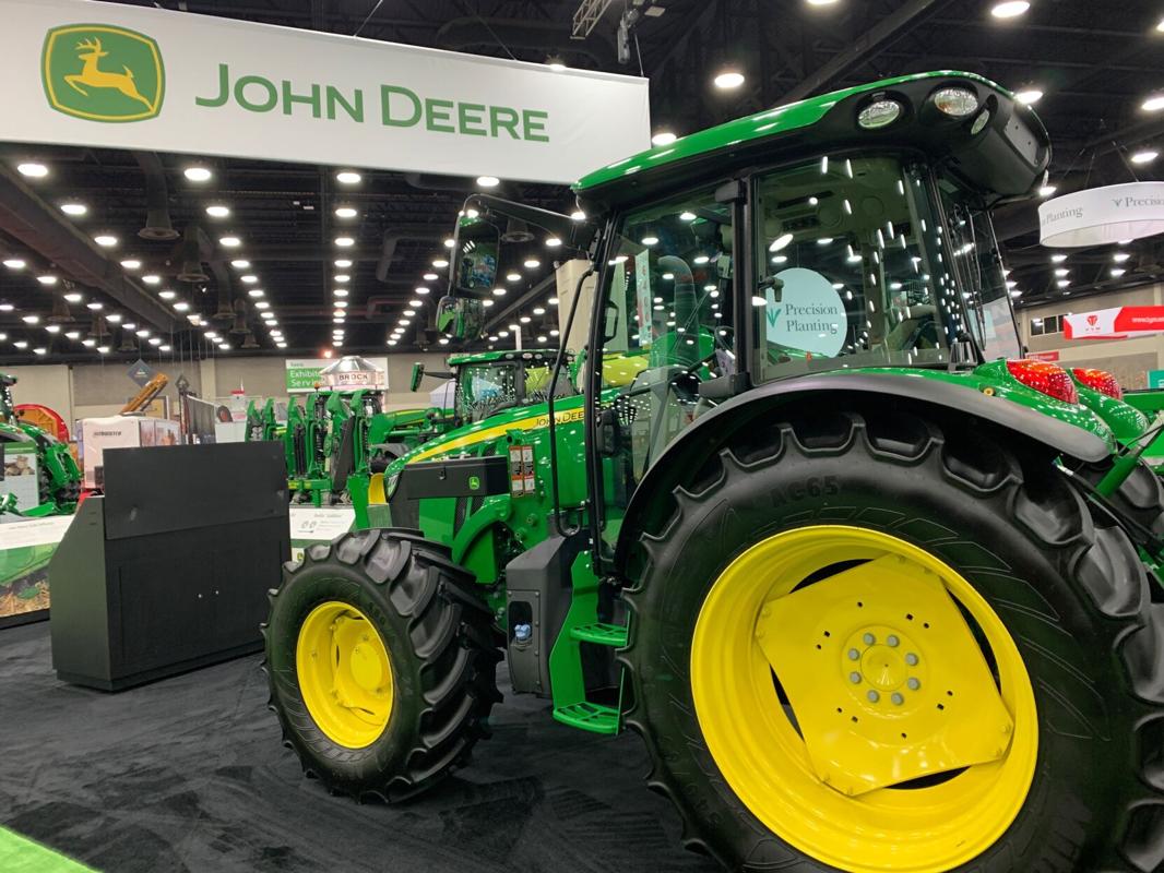 More than a quartermillion attend National Farm Machinery Show in