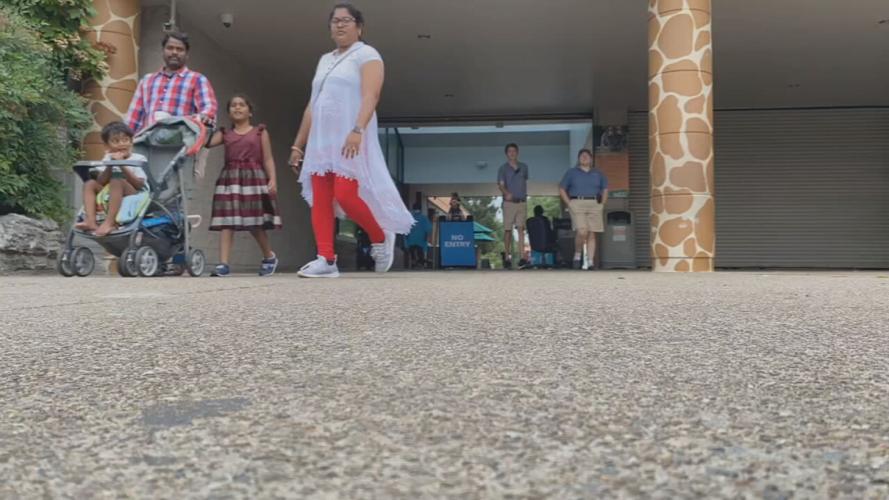 MASKS IN METRO BUILDINGS. jpeg