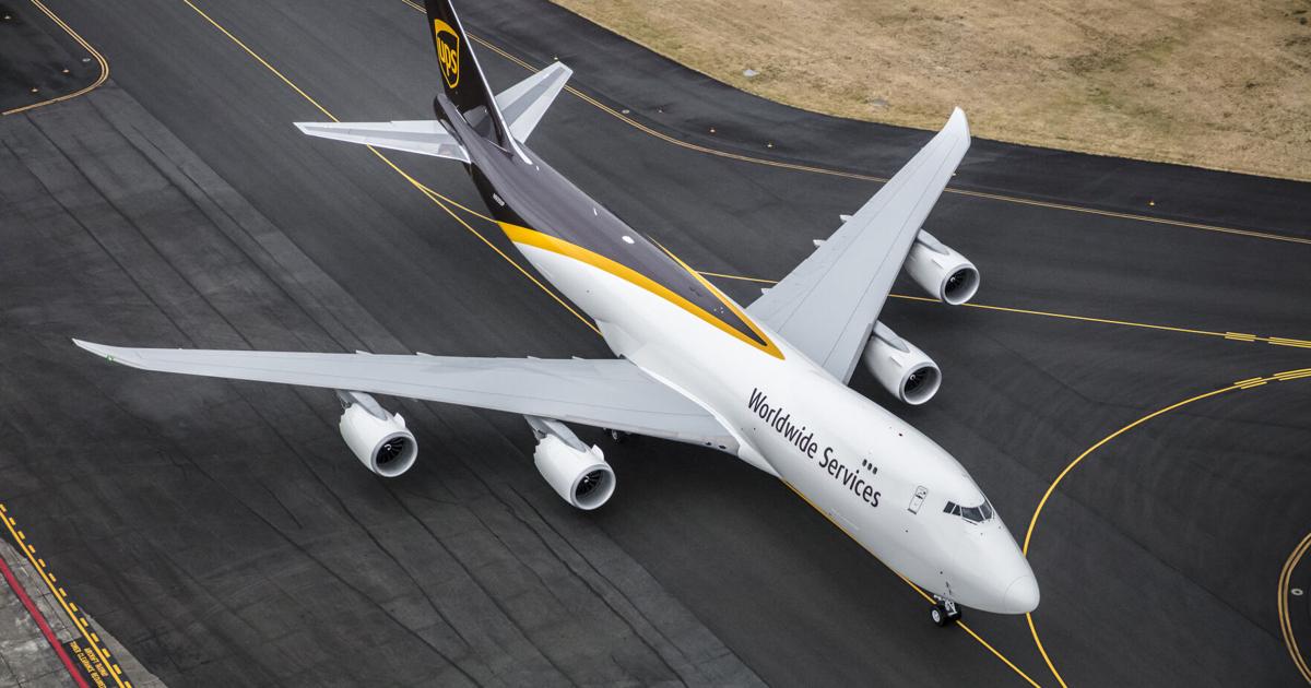 UPS takes off with brand new Boeing 747-8 ahead of peak shipping season ...