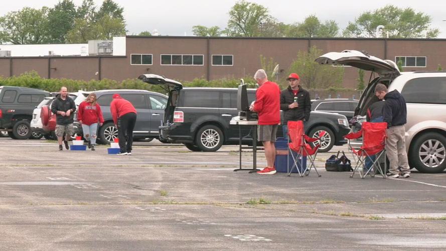 UofL fans at spring game (3).jpeg