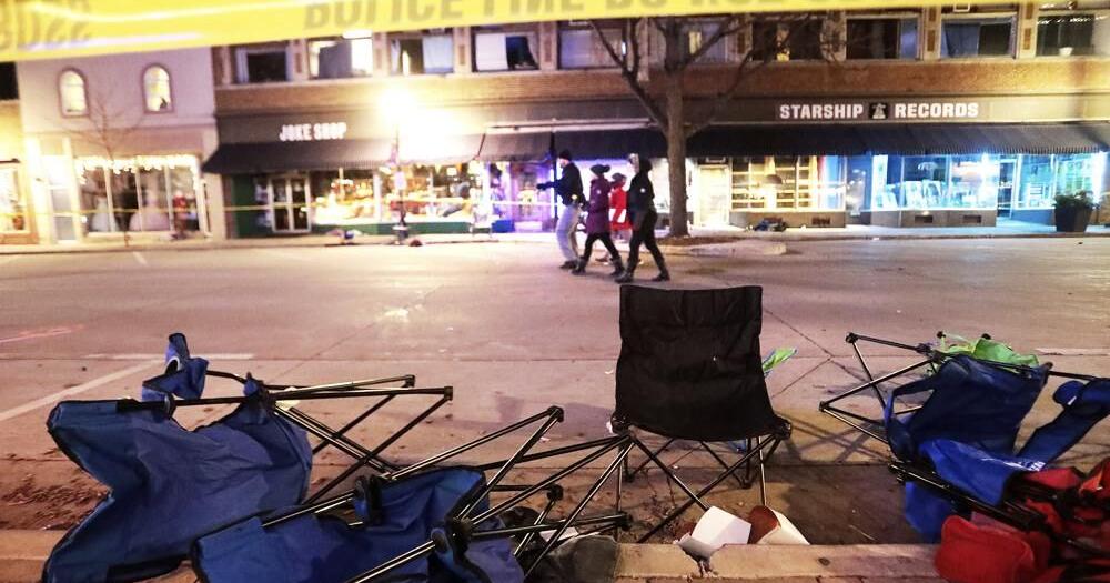 Waukesha parade incident 1.jpeg |  | wdrb.com