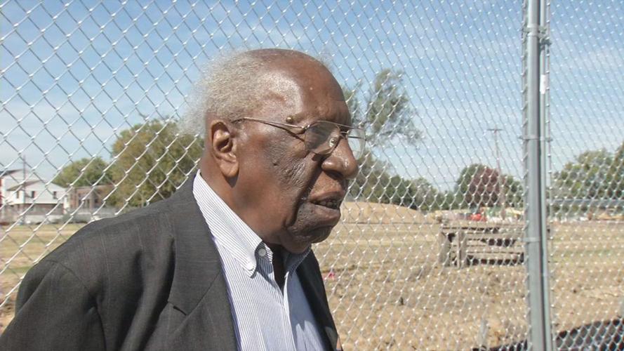 Manfred Reed, Beecher Terrace resident