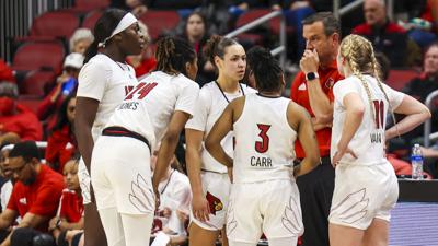 Walz Louisville women