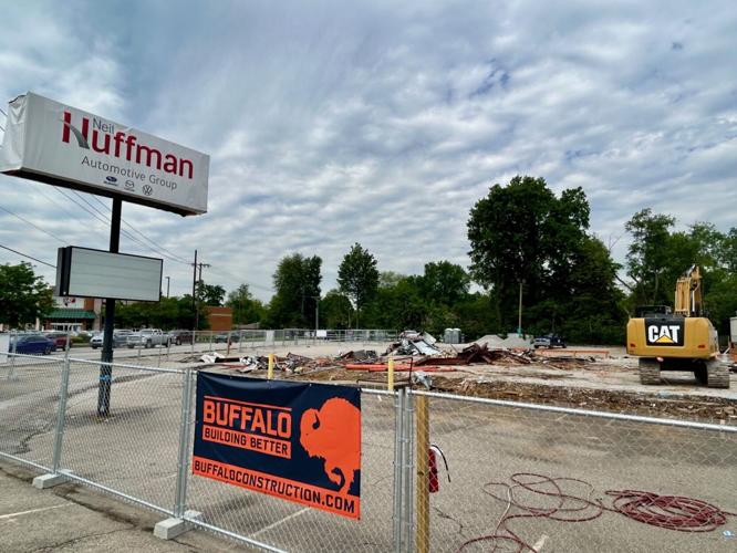 Former Hooters site on Dixie Highway - May 7, 2025.jpg