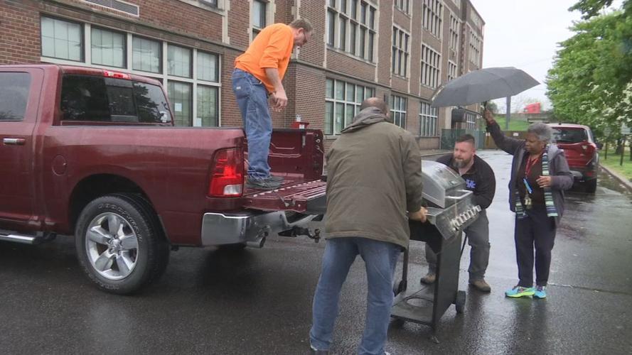 Grill donated to Salvation Army