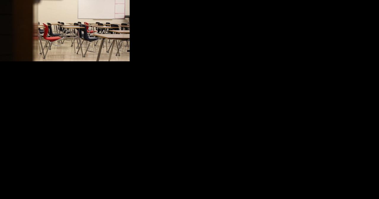 New cellphone policy being implemented in Carroll County classrooms - Vimarsana News