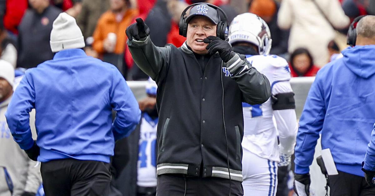Reports: Kentucky set to fire Mark Stoops after 13 seasons as football coach
