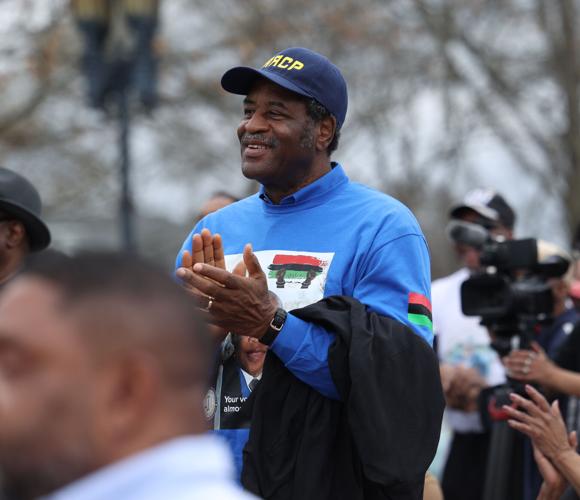 Man claps during March on Frankfort.JPG