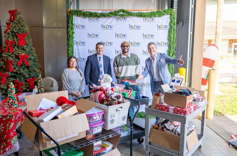 Jingle Tree ornament delivery 1-7-26