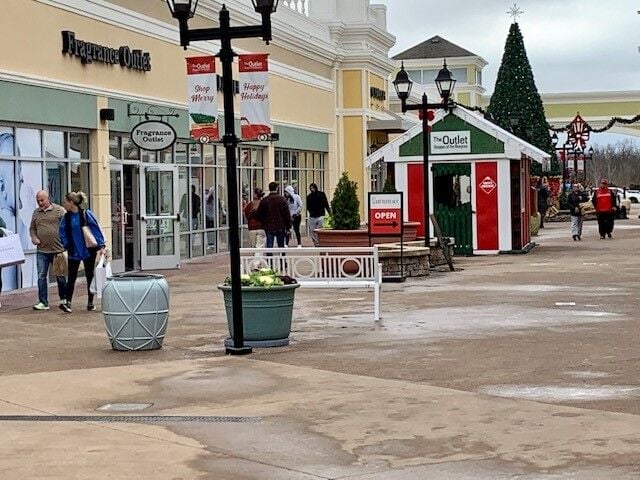 Post-Christmas shopping 12-26-23 (3).jpg